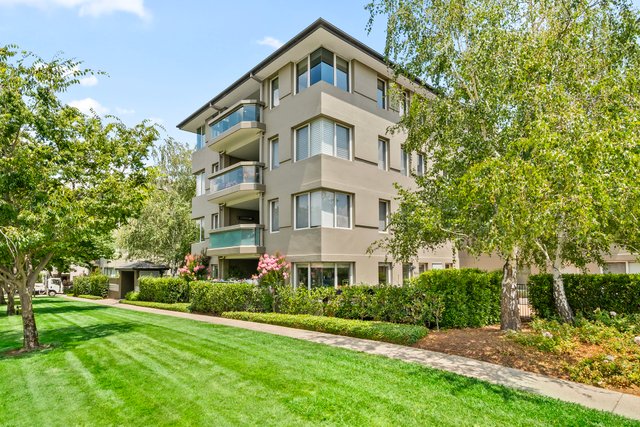 1/2-4 Leichhardt Street, ACT 2603