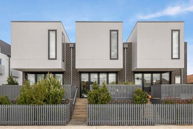 2/7 Munro Street, VIC 3032