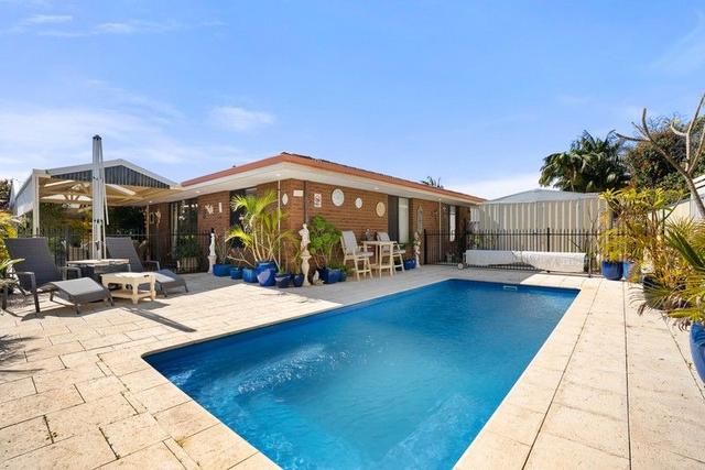 6 Blair Court, WA 6169