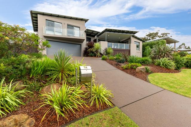 16 The Crest, NSW 2548