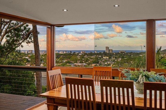 4 Bicton Court, QLD 4221