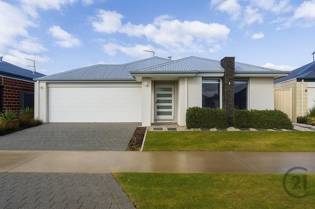27 Balladonia Parade, WA 6211