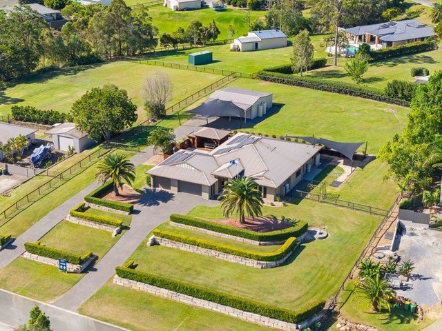 12 Fred Astaire Avenue, QLD 4210