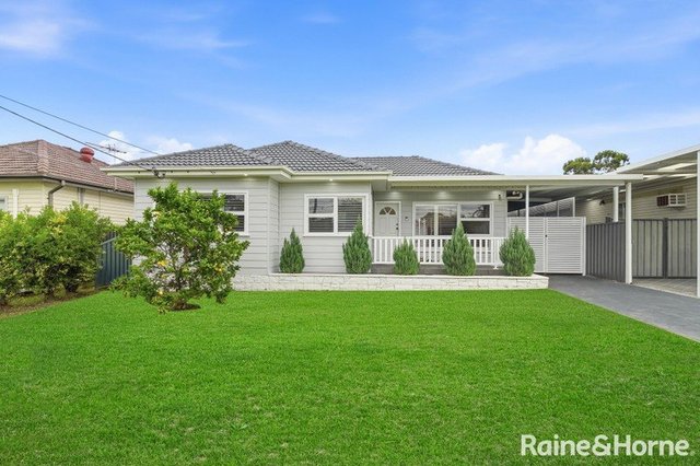 17 Cooinda Street, NSW 2760
