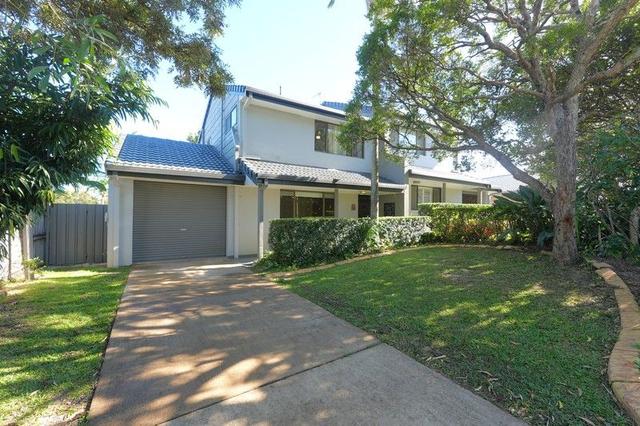 1/4 Corunna  Crescent, QLD 4214