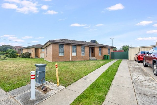 12 Skitch Street, VIC 3690