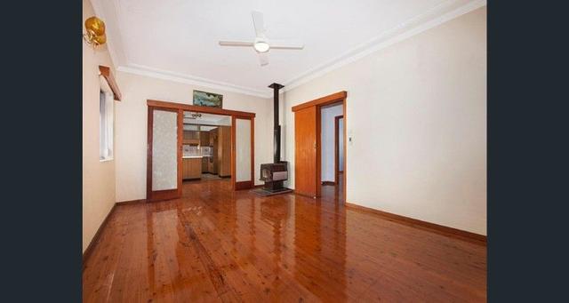 21 Barton  Street, NSW 2136