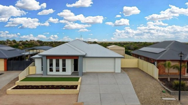 73 Pommern Way, SA 5556
