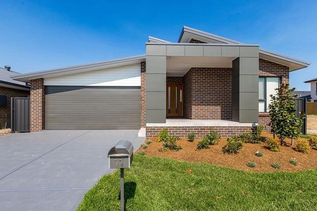 11 Chamomile Street, NSW 2322