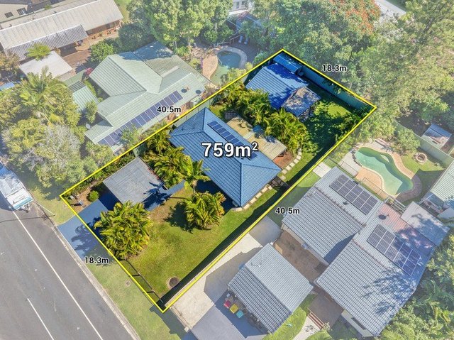 26 Dugandan Street, QLD 4211