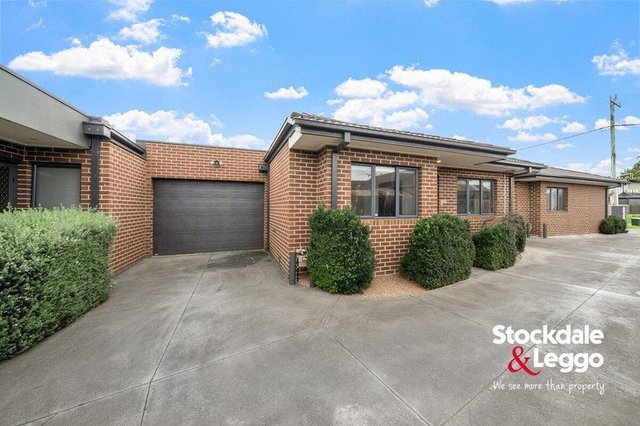 2/7 Railway Crescent, VIC 3047