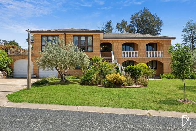 13 McKeahnie Street, ACT 2614