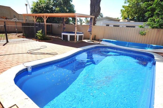 52 Trumpet Way, WA 6722