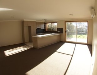 Family room/Kitchen