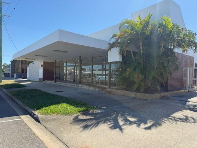 16 Gregory St, QLD 4805