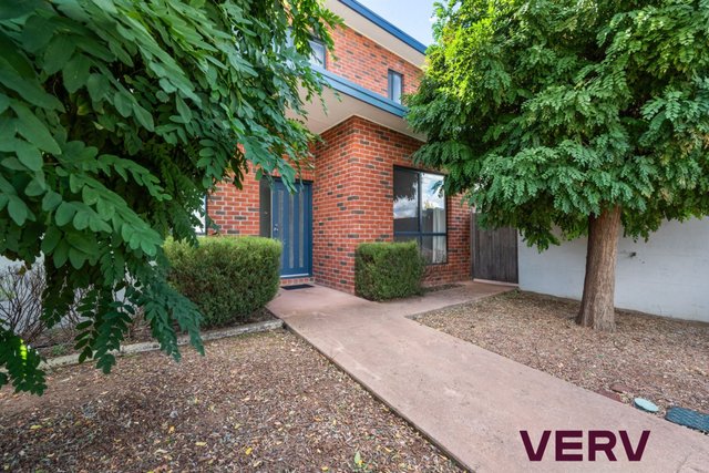 27 Mary Gillespie Avenue, ACT 2912