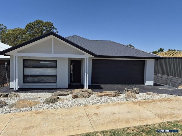 5 Randall Circuit, SA 5351