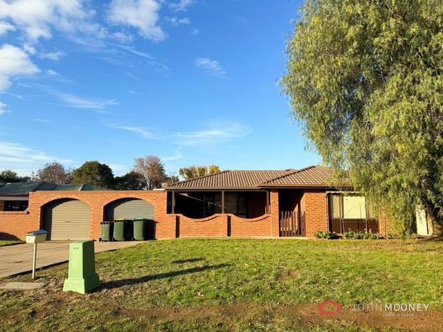 92 Undurra Drive, NSW 2650