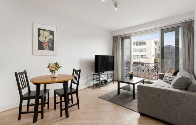 202/52 Darling Street, VIC 3141