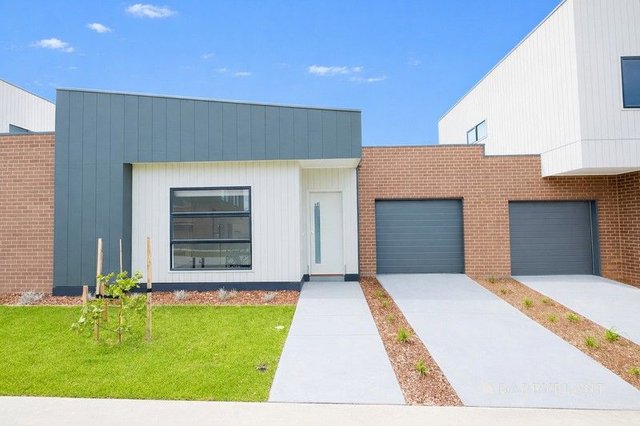 40 Cinnamon  Drive, VIC 3977