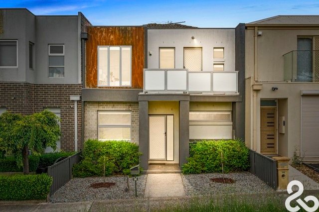 21 Knoll Walk, VIC 3076