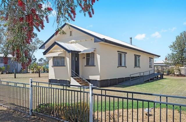 8 Margaret Street, QLD 4352