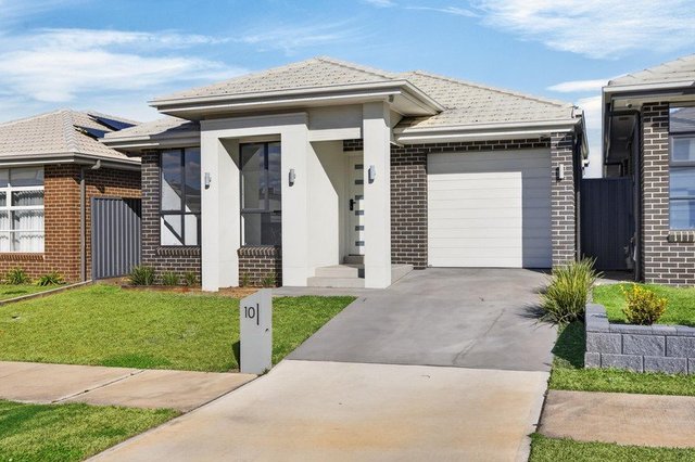 10 Lentil Street, NSW 2570