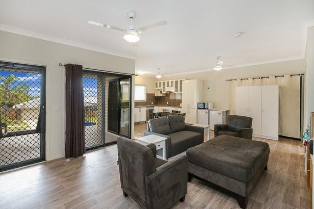 8B Nicholson Avenue, QLD 4107