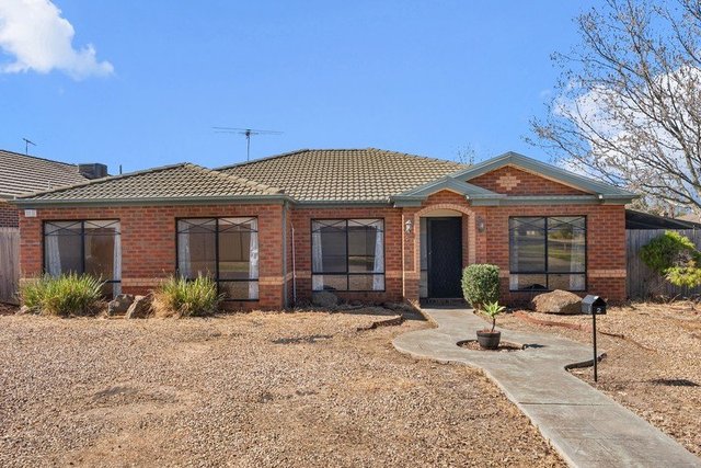 2 Upton Drive, VIC 3037
