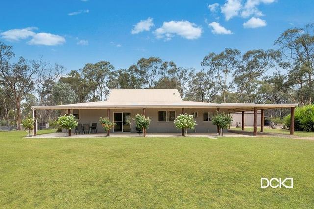 360 Obriens Lane, VIC 3551