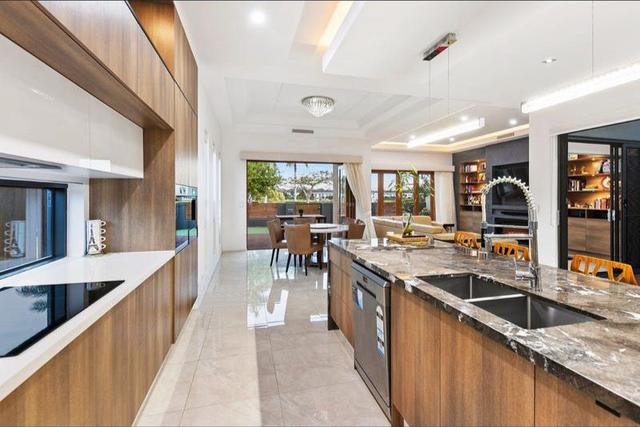 22 View Line Terrace, QLD 4212