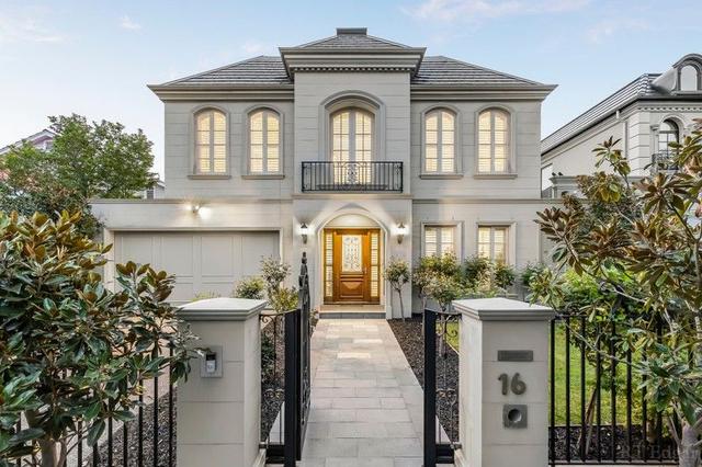 16 Hertford Crescent, VIC 3103