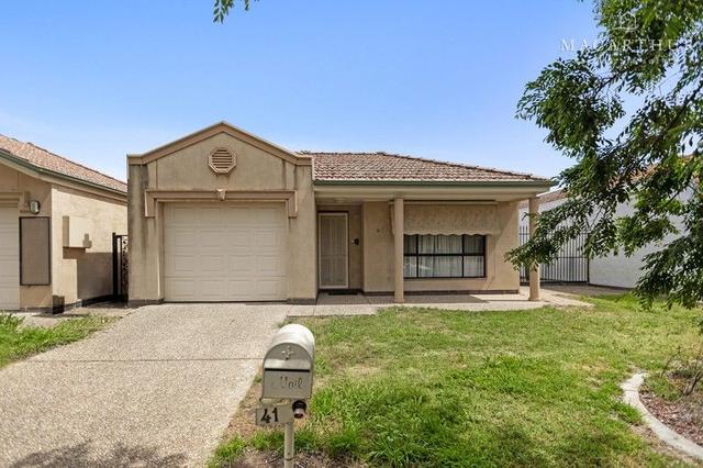 41 Galing Place, NSW 2650