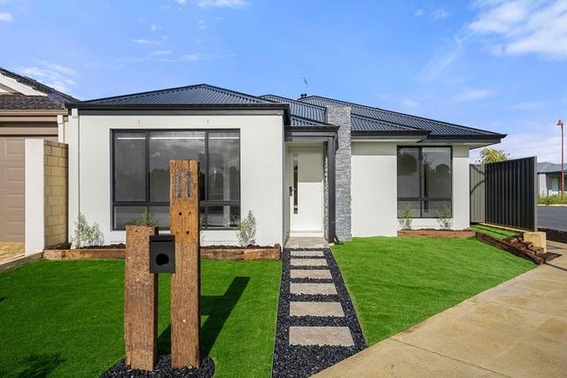11 O'Halloran Court, WA 6110