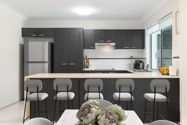 19 Scribbly Gum Place, QLD 4165