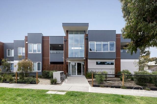 102/30 Ducal Parkway, VIC 3754