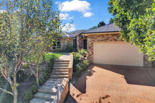 52 Lancewood Drive, QLD 4035