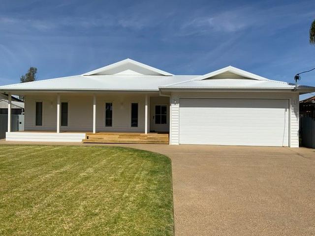 330 Macauley, NSW 2711
