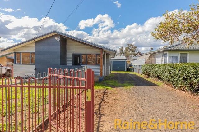 14 Collins Avenue, NSW 2830