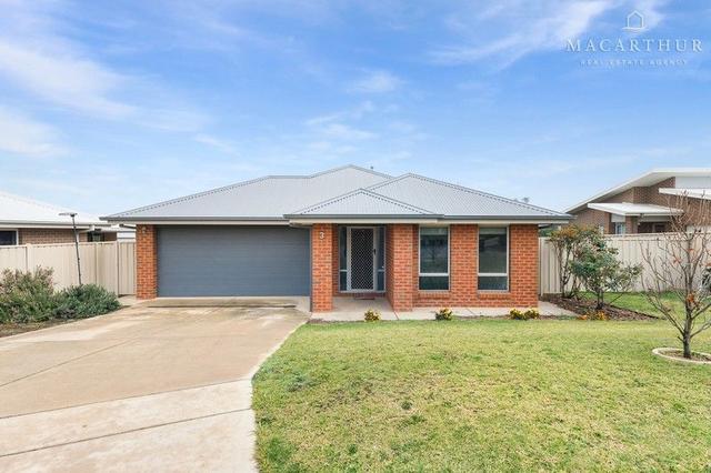 3 Mulberrygong Court, NSW 2650