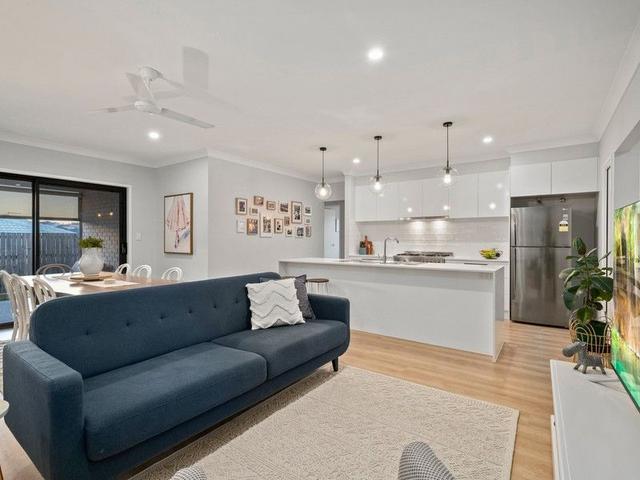16 Orkney Street, QLD 4300