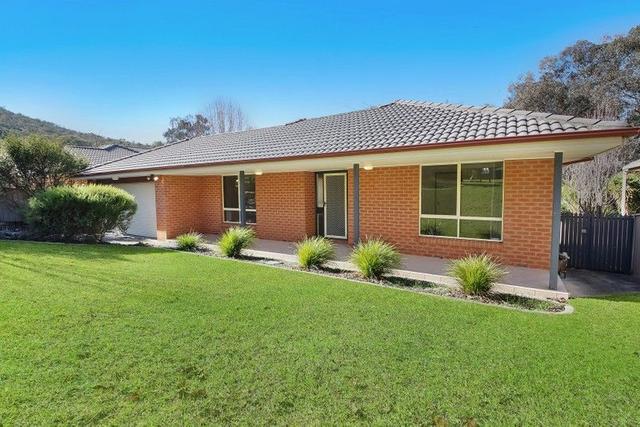 16 Briwood Court, NSW 2640