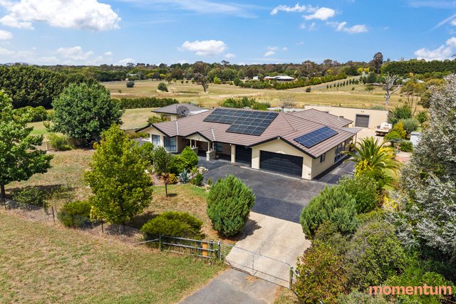 2 Charolais Place, NSW 2582
