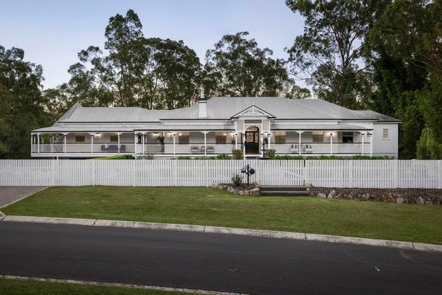 16 Clematis Court, QLD 4500