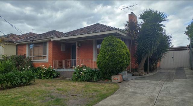 42 Kingsway Drive, VIC 3075