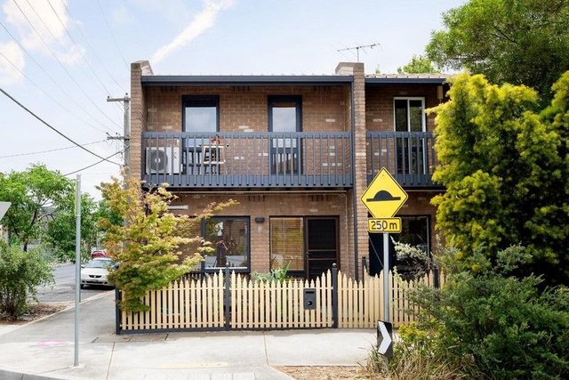 8/201-207 Barkly Street, VIC 3056