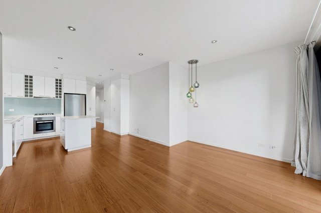 4/7 Rainsford Street, VIC 3184