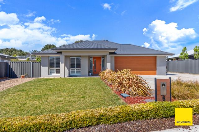 6 McKay Drive, NSW 2621