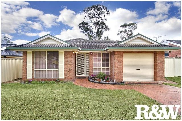 10 Clorinda Street, NSW 2766