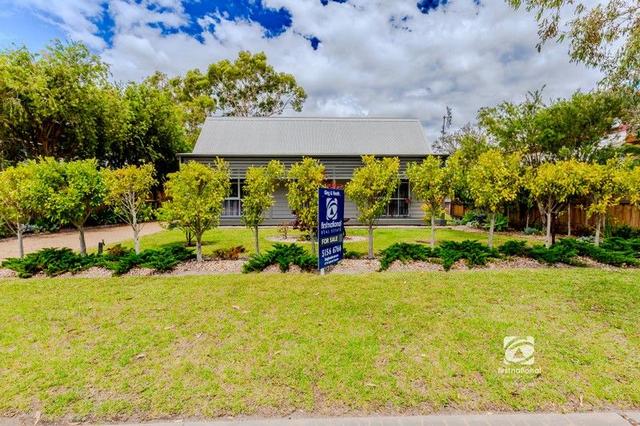 27 Currawong Close, VIC 3880